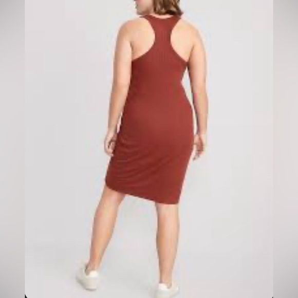 Old Navy UltraLite Racerback Rib-Knit Ruched Dress - Picture 3 of 4